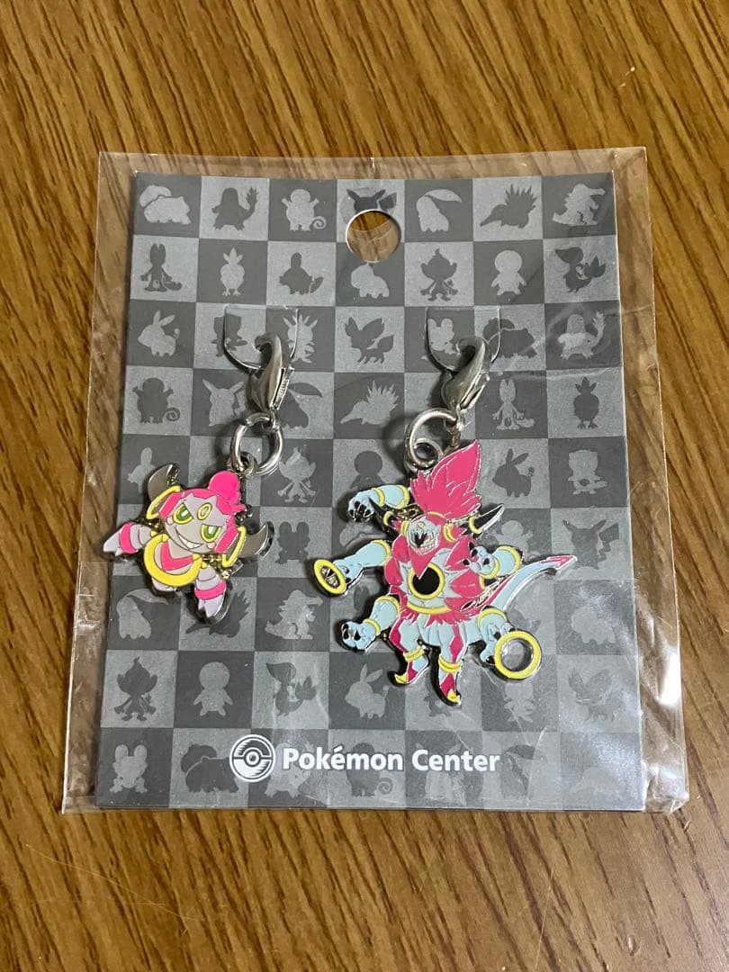 チャームコレクションボックス 初回製造限定 色違いピカチュウ 幻のポケモンセット