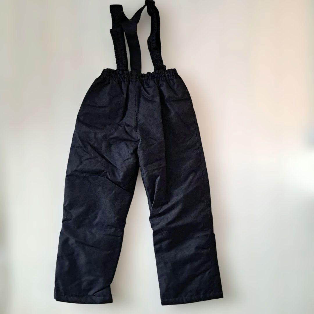 全て新品　140cmスキーウェア・スノーグローブ・帽子・スノーブーツ　4点セット