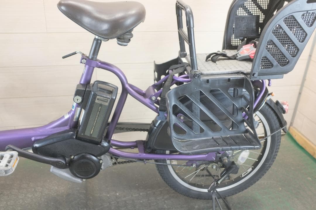 良品　新基準　ヤマハPAS　KISS20インチ 3段変速 8.7Ah 充電器あり