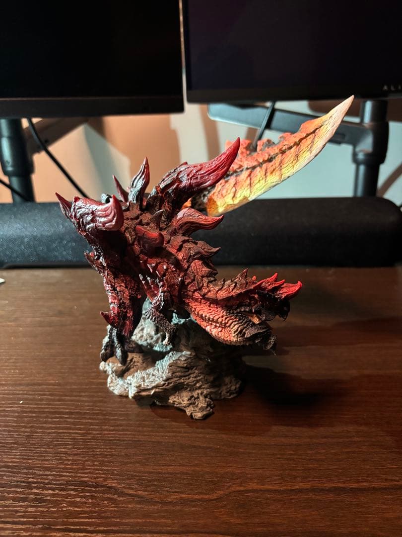 モンスターハンタークリエイターズモデル　　 燼滅刃 ディノバルド