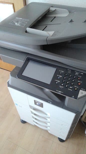 デジタル複合幾(モノクロ)