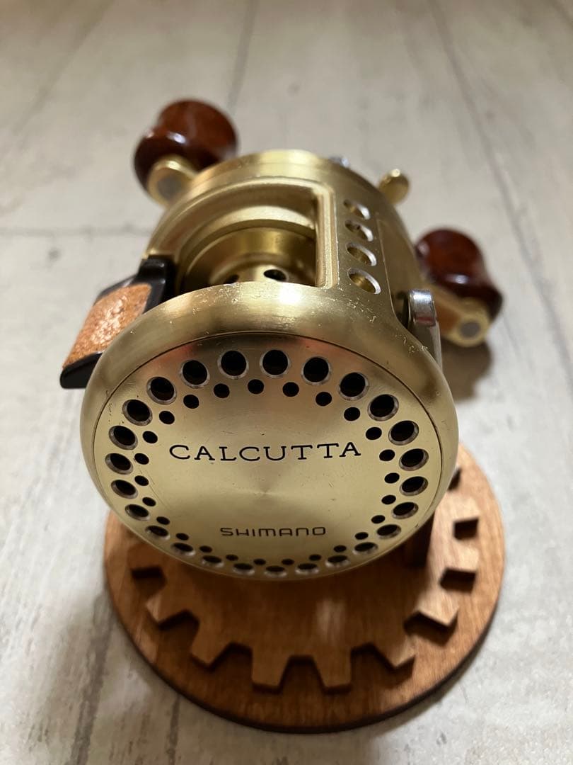 シマノ　カルカッタ51XT &05カルカッタ51 2台セット