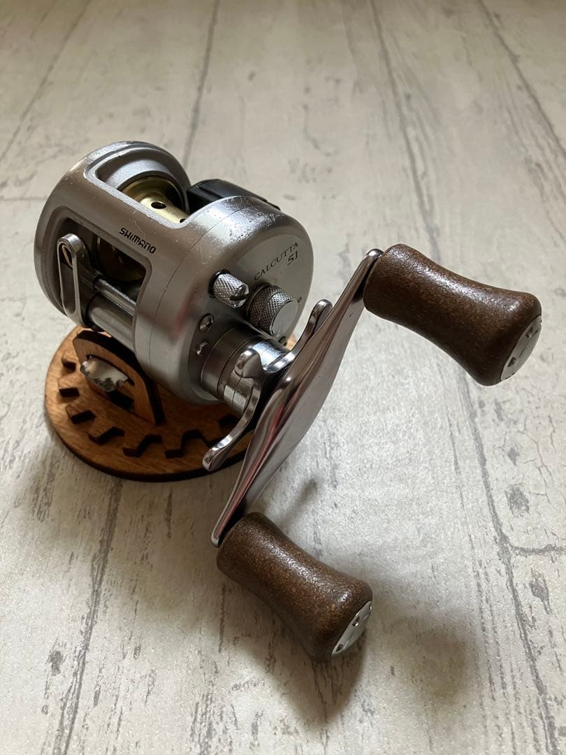 シマノ　カルカッタ51XT &05カルカッタ51 2台セット