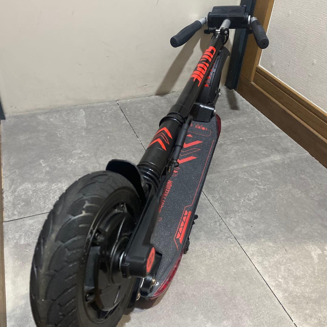 大人　折りたたみ　キックボード