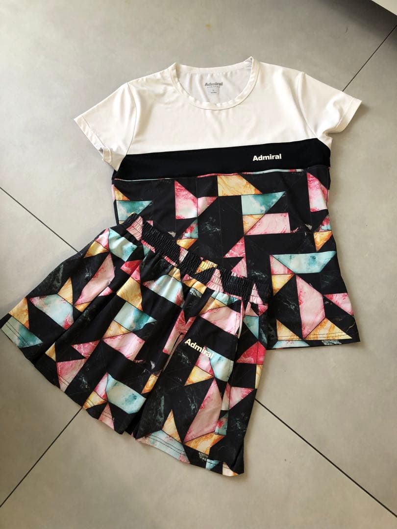 Admiral 幾何学模様 上下Lサイズ