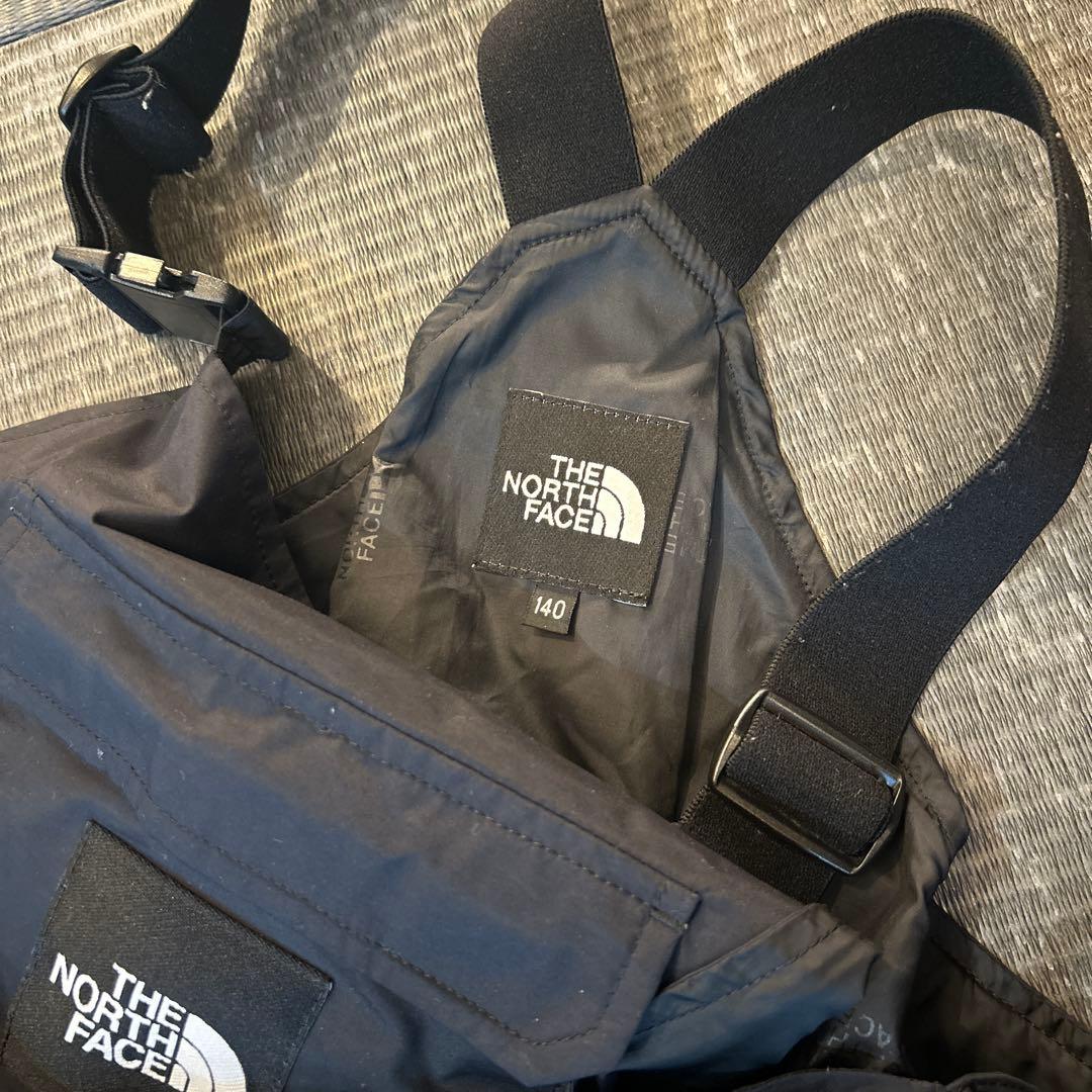 ノースフェイス　キッズ　スノーウェア　スキーウェア　ビブパンツ 140cm