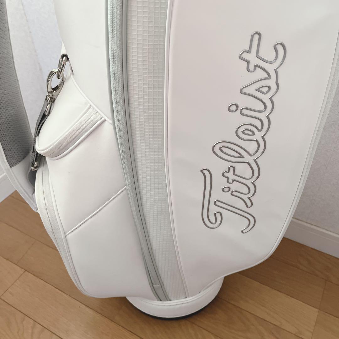 K075 美品！Titleist レディースキャディバッグ 8.5型 軽量