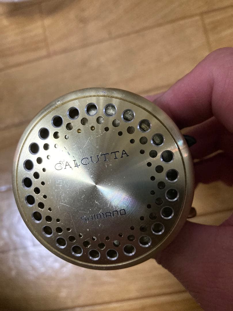 SHIMANO CALCUTTA ベイトリール