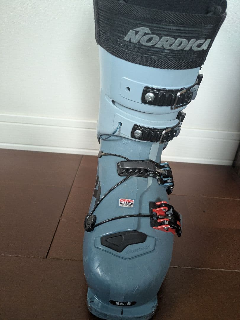 Nordica アンリミテッド 130 25.5　※左のみ