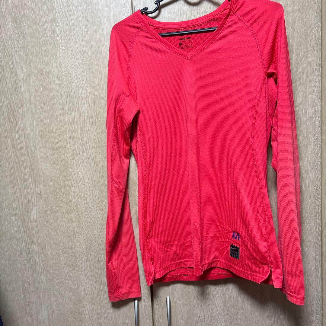 サンフレッチェ広島支給ウェア、インナー付き