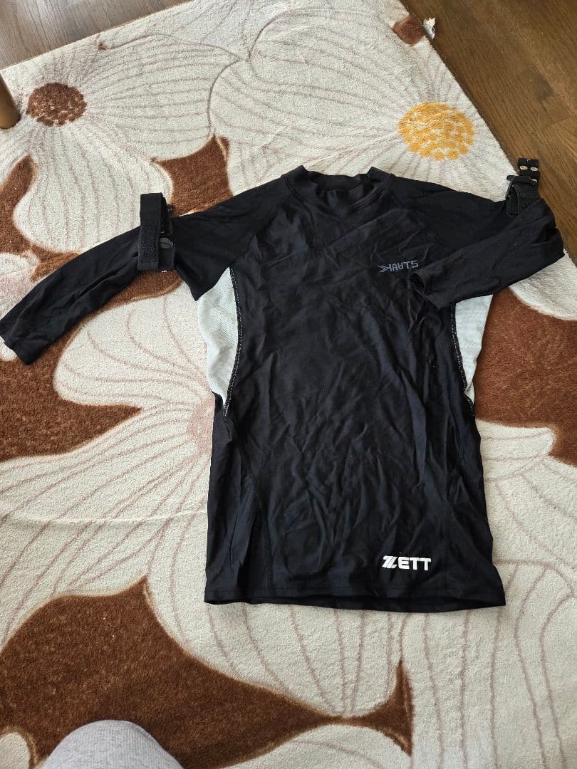 ZETT KAATS加圧トレーニング用シャツ
