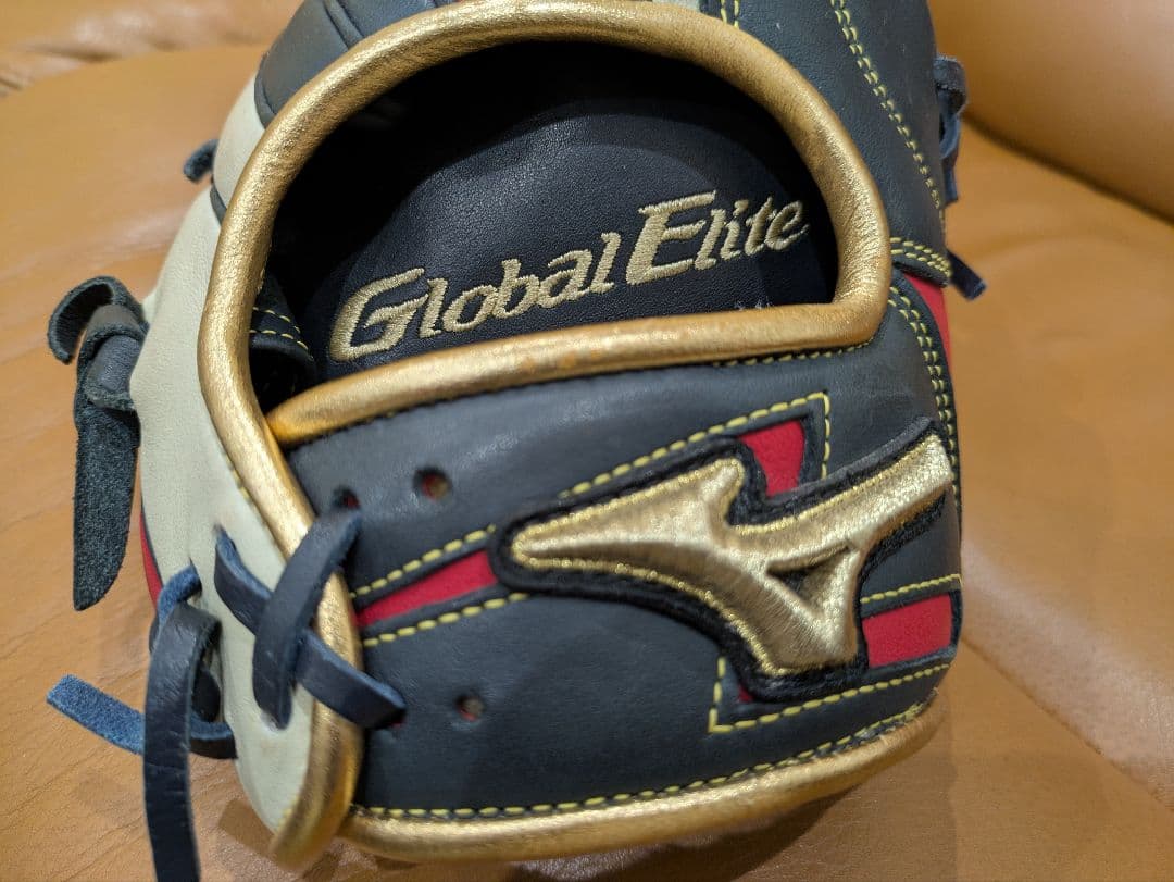 Global Elite 野球用グローブ レッド/ブラック
