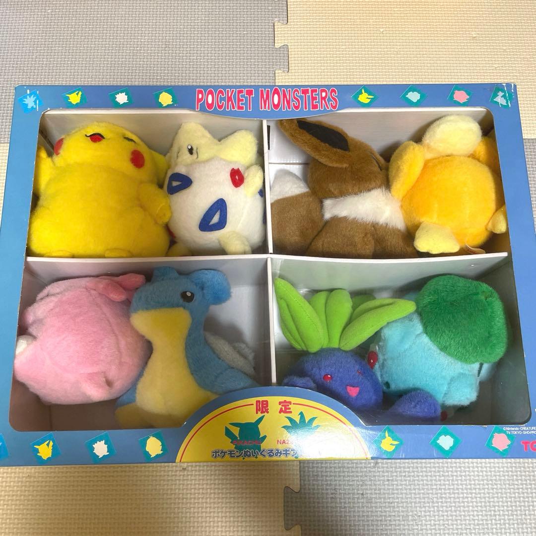 ポケモンぬいぐるみ　ギフトボックス