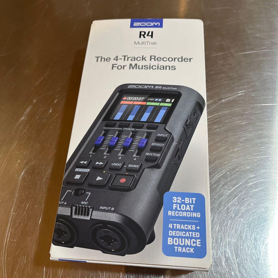 美品❗️ZOOM R4 マルチトラックレコーダー　 SDカード付き