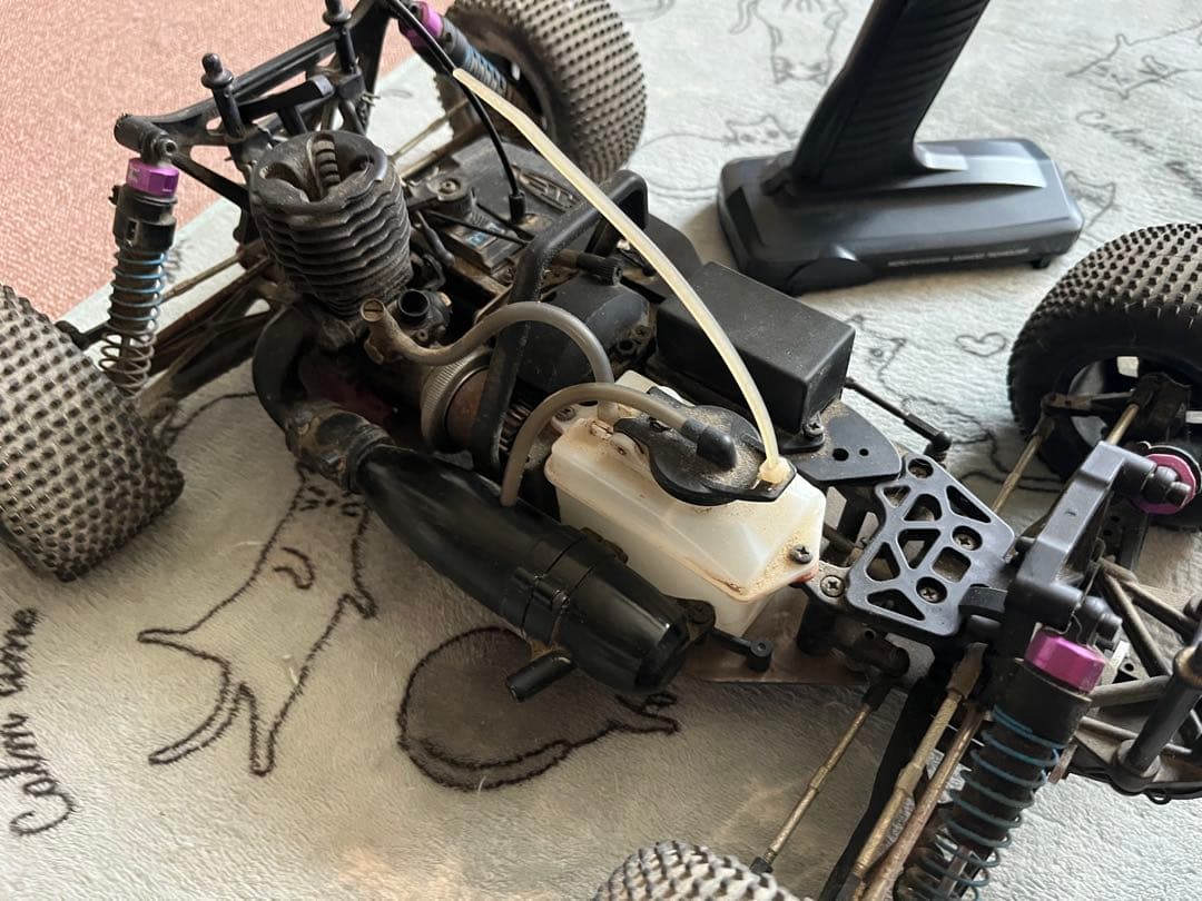 hpiのエンジンカー