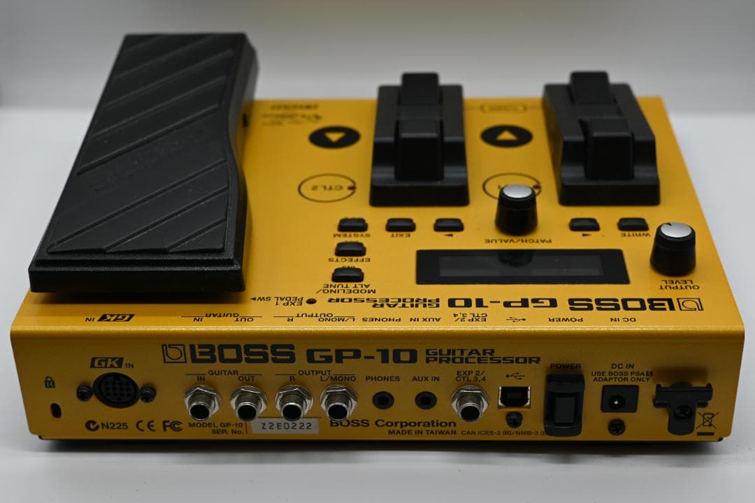 BOSS GP-10 ギターエフェクター