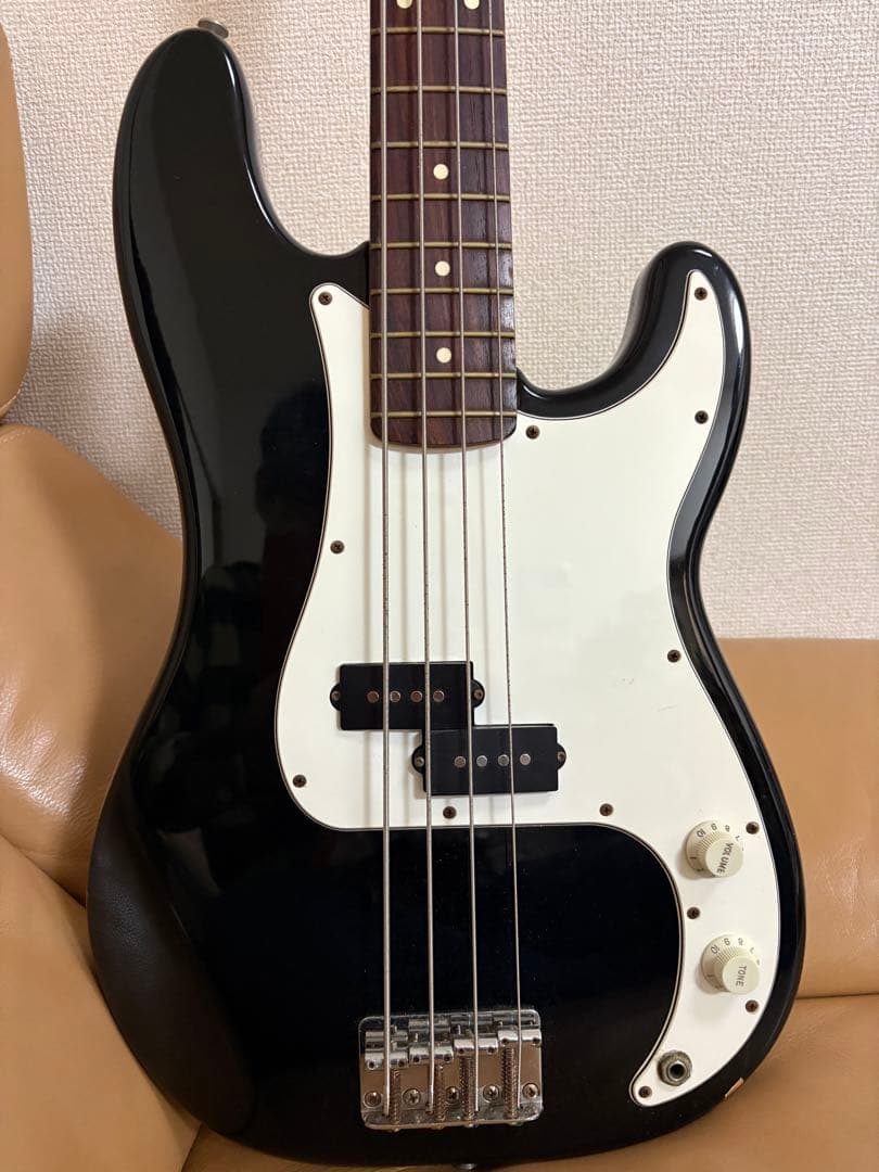Fender メキシコ　プレシジョンベース（ジャンク扱い）