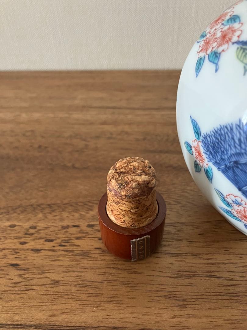 【空瓶】響21年　有田焼　色絵柴垣桜文面取瓢形瓶