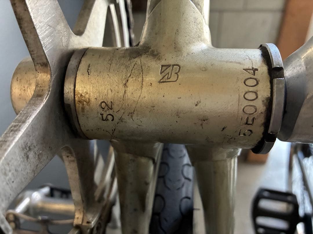 ブリヂストン　ピスト完成車　トラック　発送不可　手渡し限定