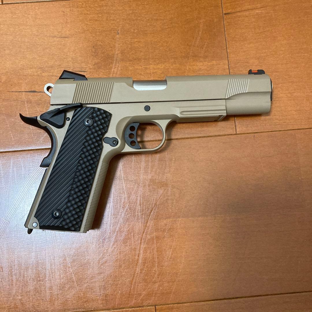 Carbon8 m45doc Co2ガスガン