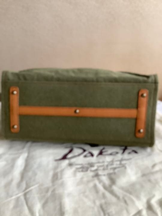 Dakotaのキャンパス生地で出来たお洒落な旅　bag