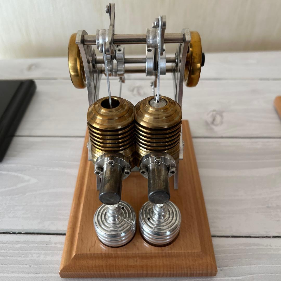 ドイツ製ミニチュアエンジンHB22 HB32 マーブルマシンROLL-1