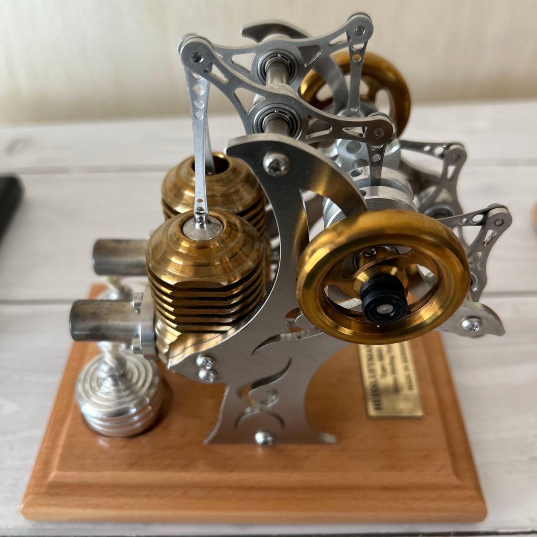 ドイツ製ミニチュアエンジンHB22 HB32 マーブルマシンROLL-1