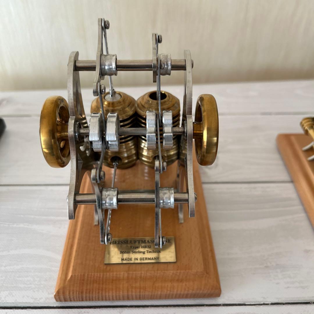 ドイツ製ミニチュアエンジンHB22 HB32 マーブルマシンROLL-1