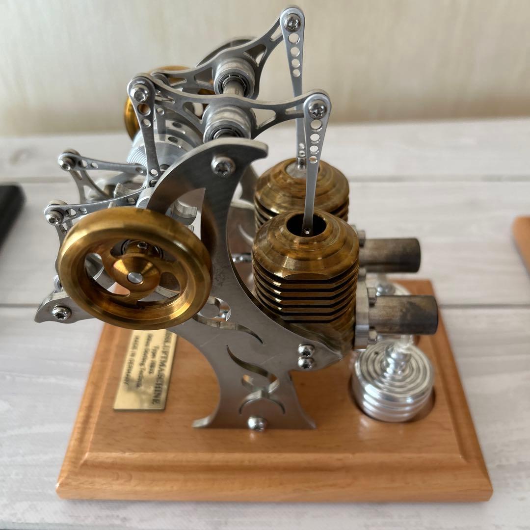 ドイツ製ミニチュアエンジンHB22 HB32 マーブルマシンROLL-1