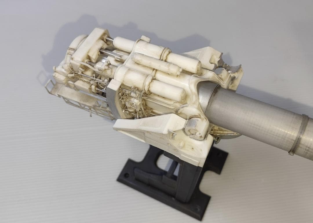 戦艦大和　46cm主砲組み立てキット(1/48スケール)　右砲