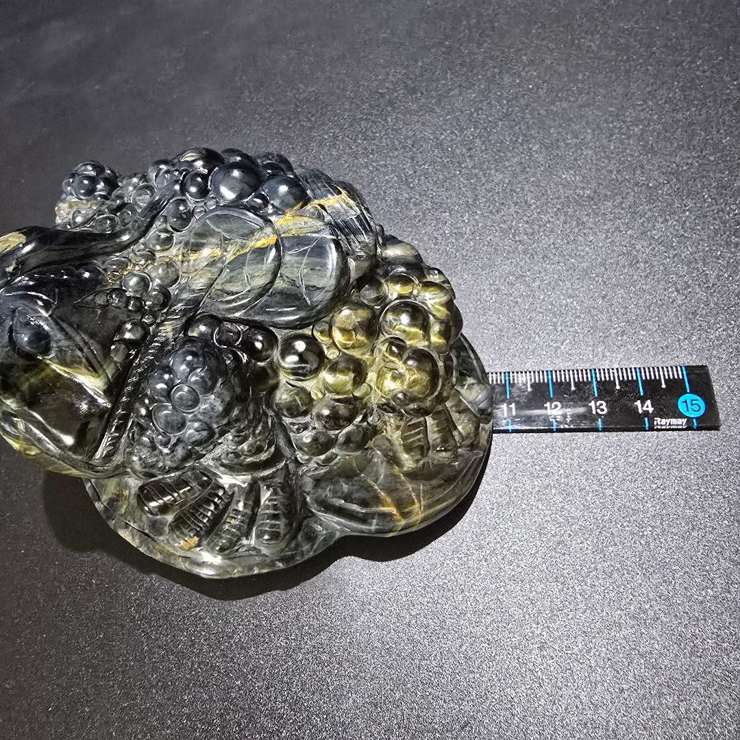 V4 　青虎目石の三本足の蛙　ブルータイガーアイ　銭蛙　珍品　天然石