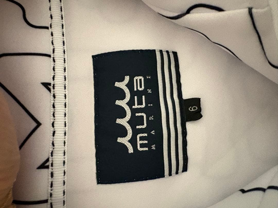 新品未使用【ムータマリン】ボンディングパーカ/フード取り外し可能/サイズ6（L）