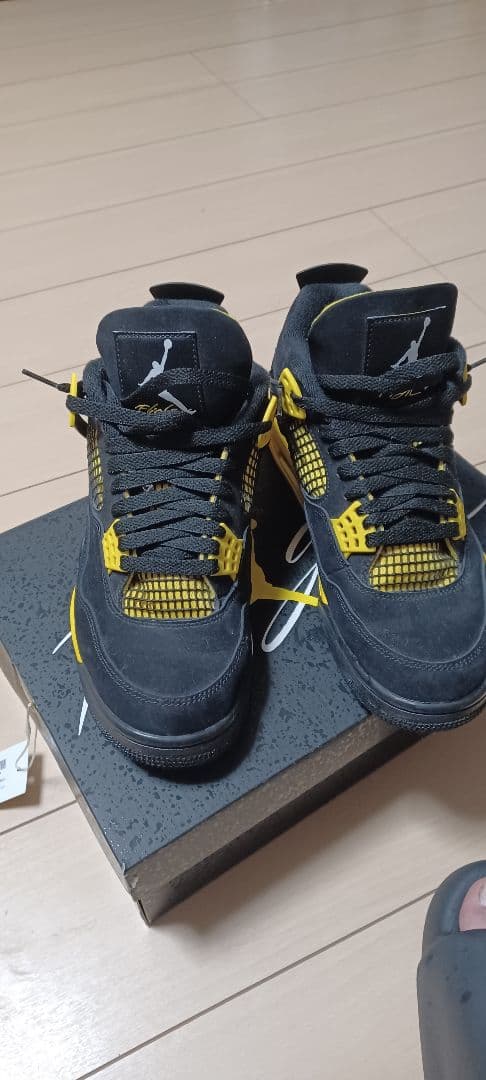 ナイキエアージョウダン4