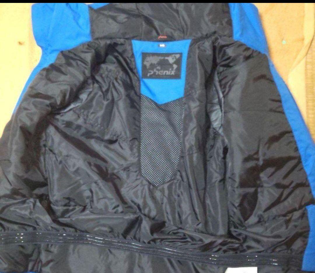 a 新品タグ付き Phenix フェニックス 上下組み合わせ。