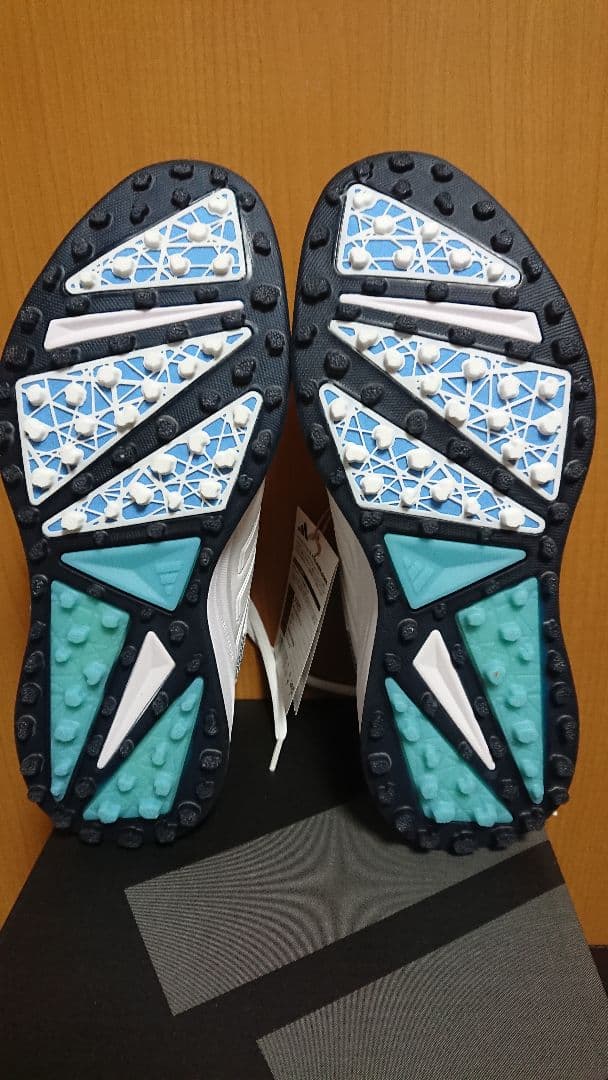 【新品】アディダス ゴルフシューズ ソーラーモーション24 26cm