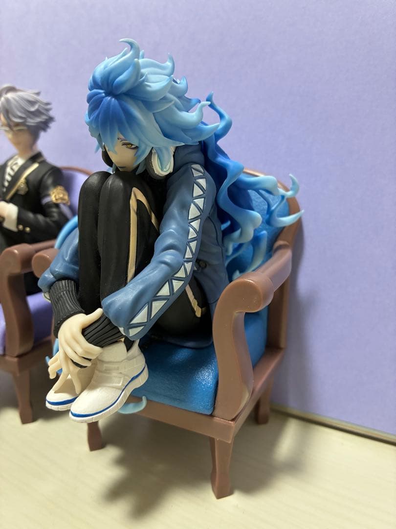 ツイステ　プレミアムグレイスシチュエーション フィギュア　イデア・アズール※欠品