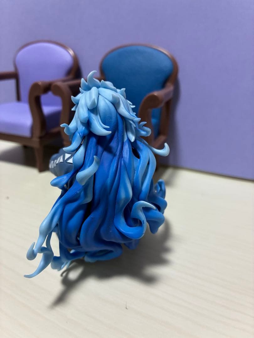 ツイステ　プレミアムグレイスシチュエーション フィギュア　イデア・アズール※欠品