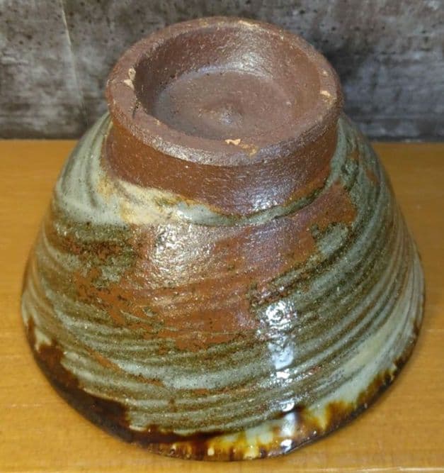 人間国宝 金城次郎 魚紋ぐい呑 栞 共箱 美品 やちむん 壺屋焼 壷屋焼