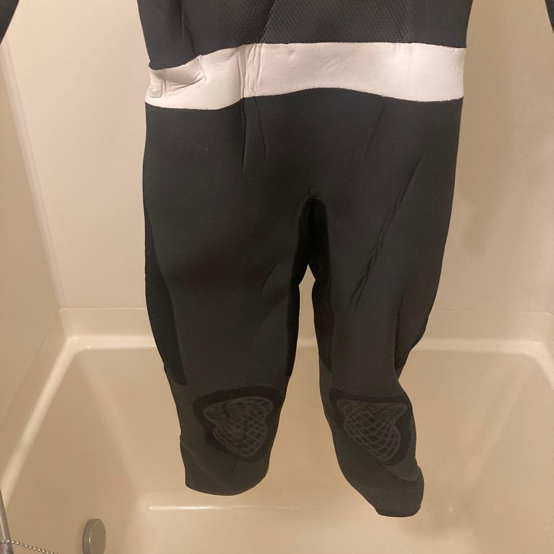 【3点セット】セミドライスーツ、グローブ、ブーツ