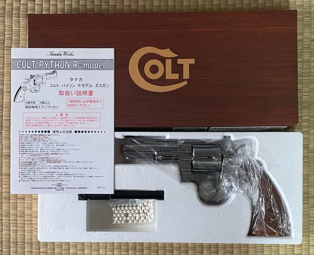 タナカ コルトパイソン 357マグナム 4インチ R-model ステンレス