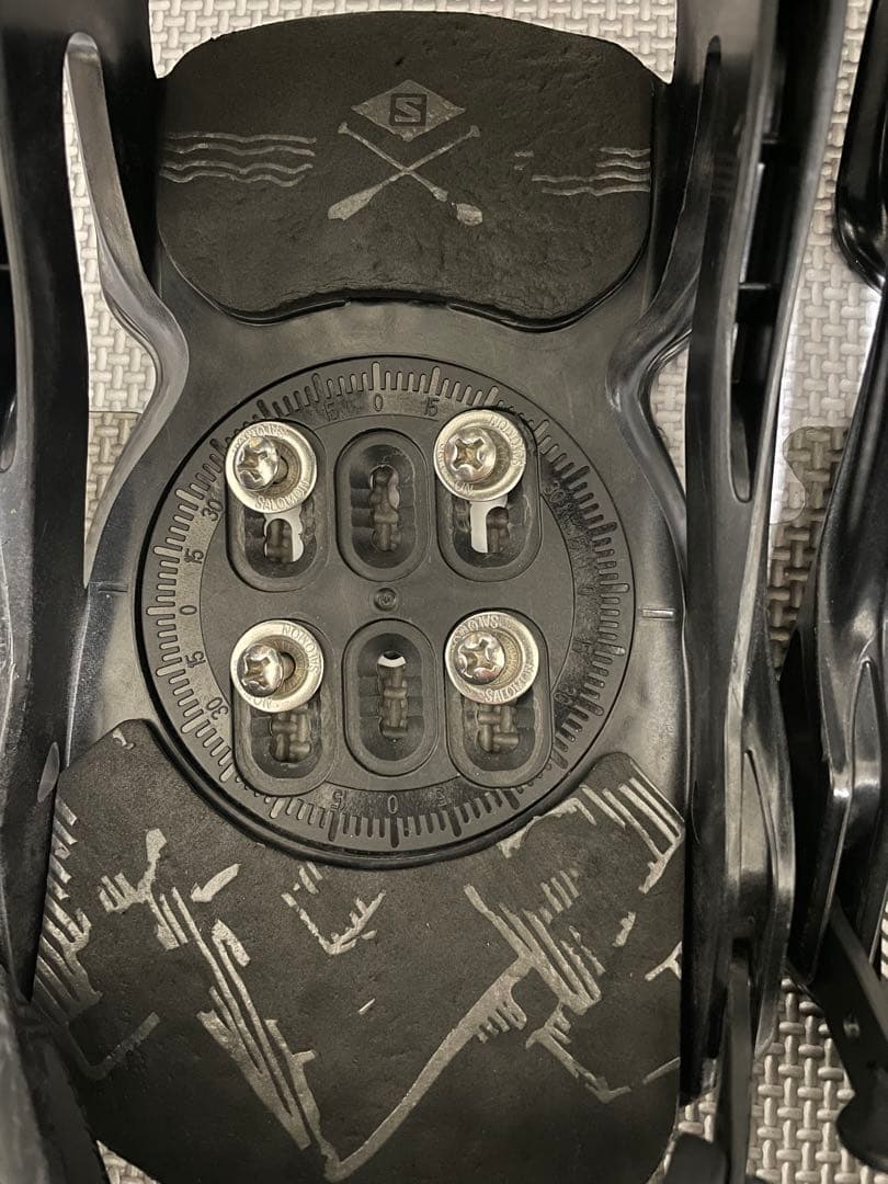 Salomon スノーボード　ビンディング ブラック