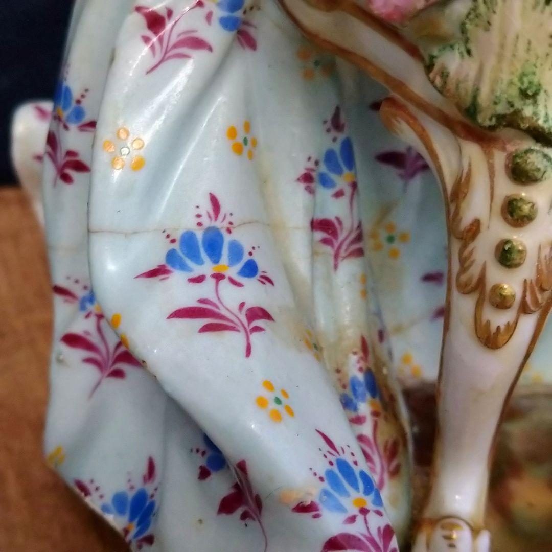 ✤1924年以前マイセン（Meissen）『糸を紡ぐ女性』