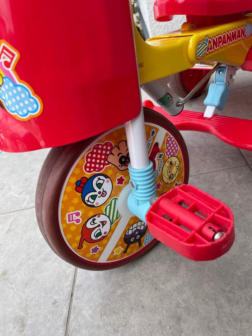 ナナ♥︎それいけ！アンパンマン オールインワンUPII 折りたたみ 三輪車