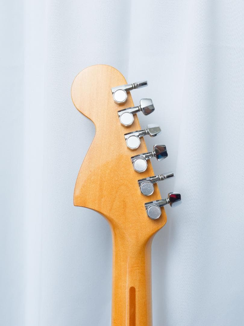 フェルナンデス ストラトキャスターモデル 石ロゴ期　セイモアピックアップ搭載