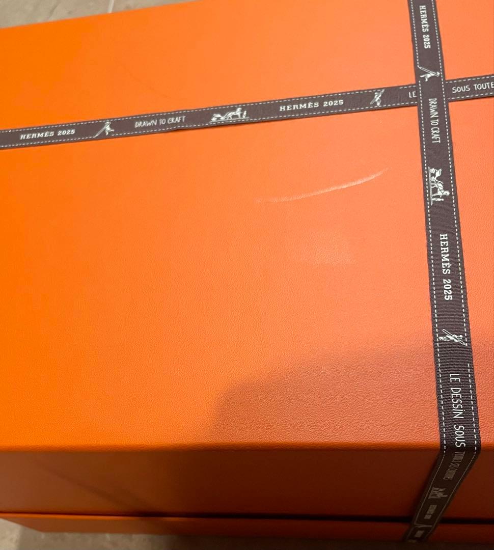 専用出品♡HERMES♡2025 インザループ 18 純正ボックス