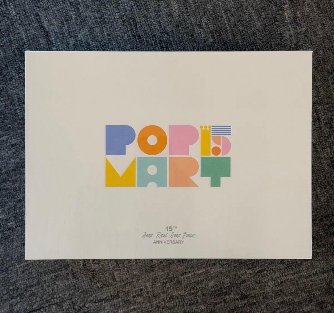 POPMART SKULLPANDA ぬいぐるみギフトボックス