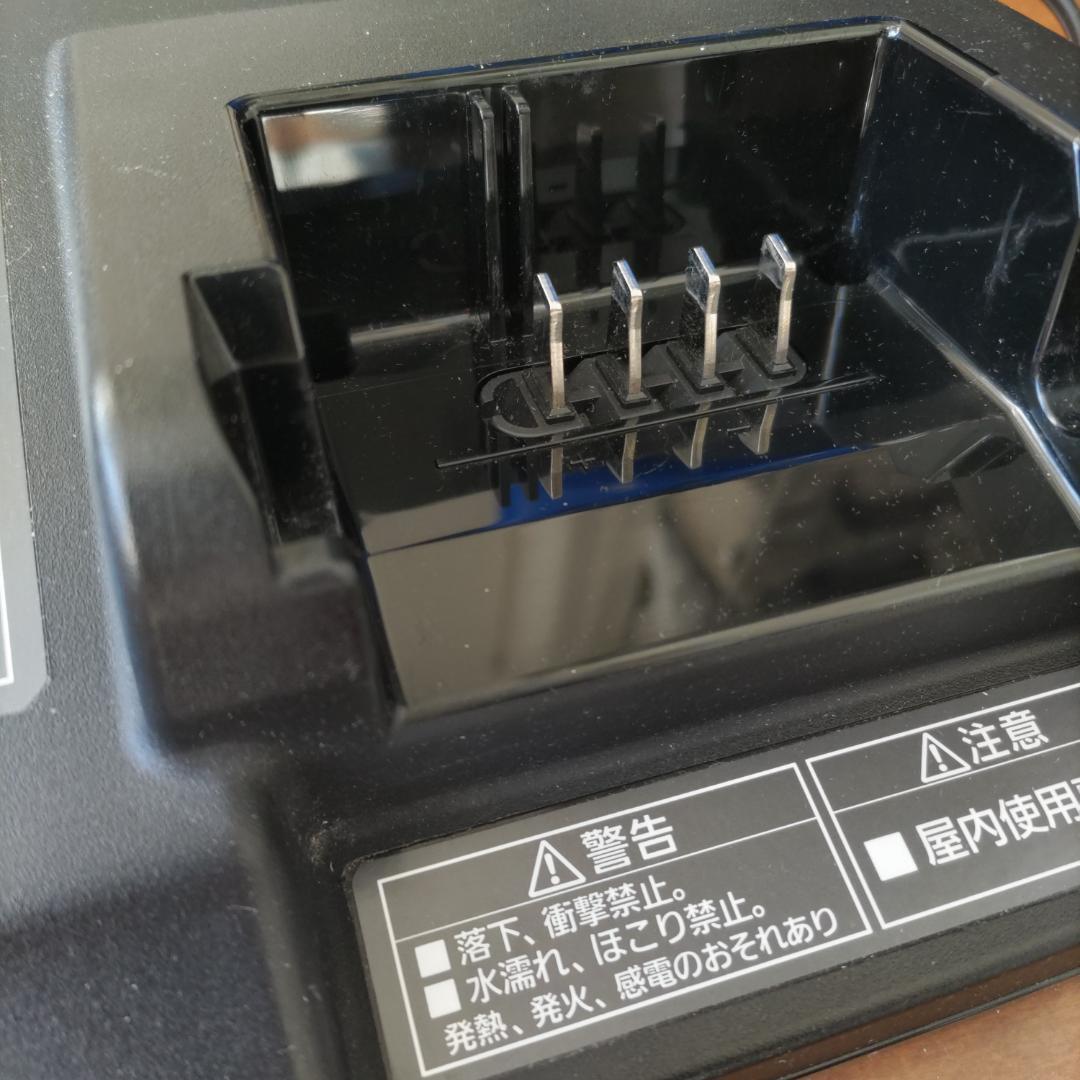 パナソニック電動自転車用充電器 NKJ073Z