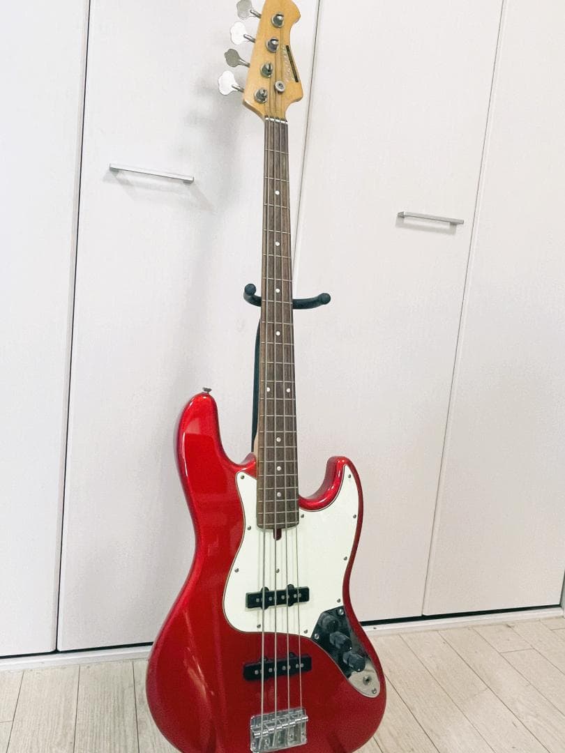 初期ゴールドロゴ バッカス ユニバースシリーズ ジャズベースタイプベースギター