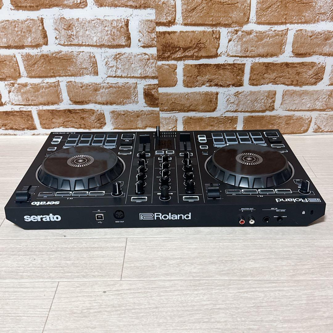 Roland DJコントローラー　DJ-202 Serato DJ ローランド