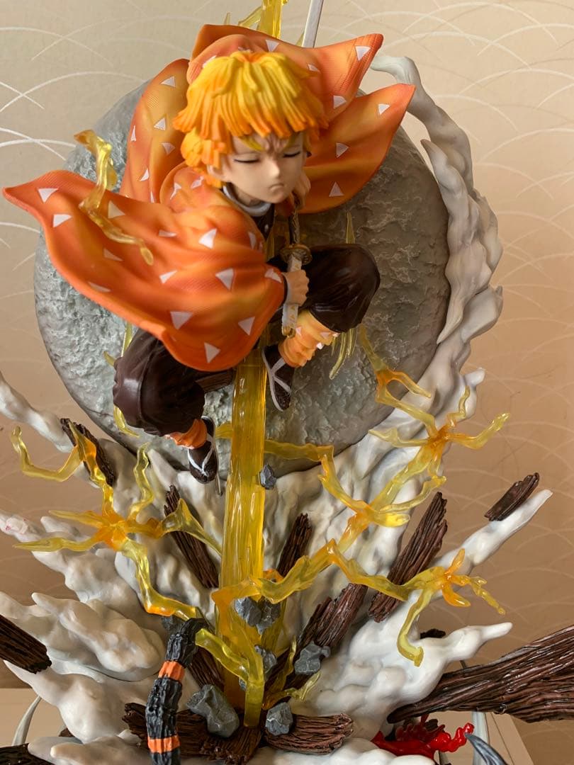 我妻善逸鬼滅の刃 フィギュア 約51cm 傷あり　値下げ可能